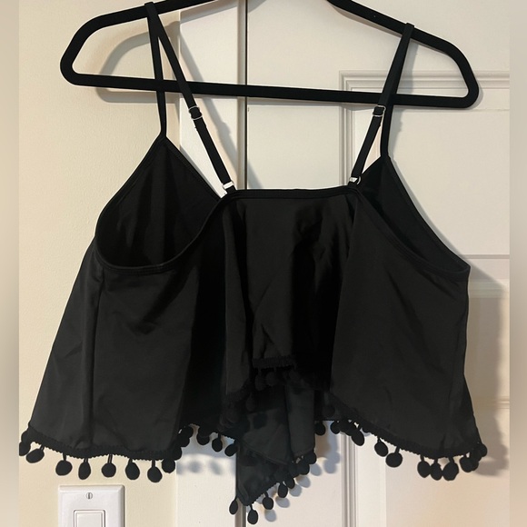 Plus size black bikini top, tag size 3X (fits smaller) - Picture 2 of 3